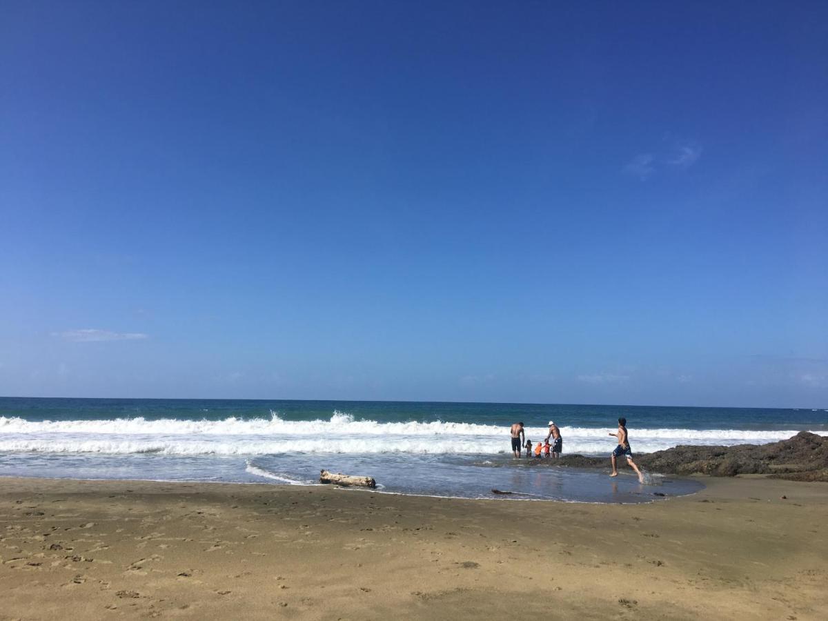 Gigi Brown Villa Paparazzi Beachfront Puerto Viejo de Talamanca Extérieur photo